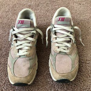New Balance X-90